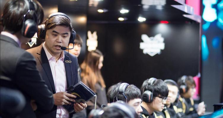 英雄联盟早期主持人是谁？他们有哪些特点？