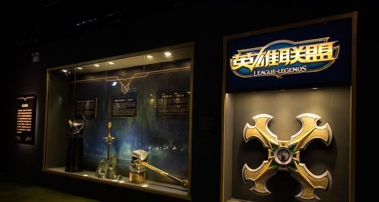 英雄联盟vr卡片使用方法是什么？使用后能带来哪些体验？