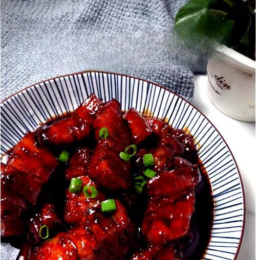 红烧肉在魔域中如何烹饪？有哪些秘诀让红烧肉更美味？