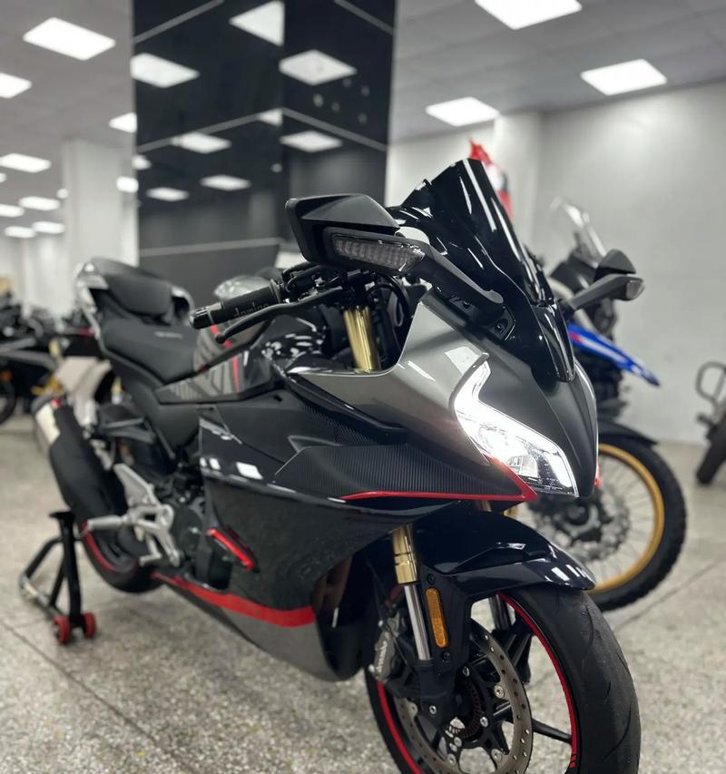 CF450SR机车售价是多少？